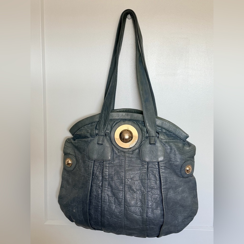 GUSTTO Chic blue Leather Shoulder Bag with Gold Accents